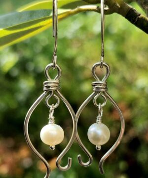 Artisan jewelry earrings with freshwater pearls and sterling silver inspired by nature