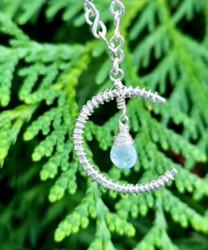 Nature-inspired artisan moonstone necklace in sterling silver