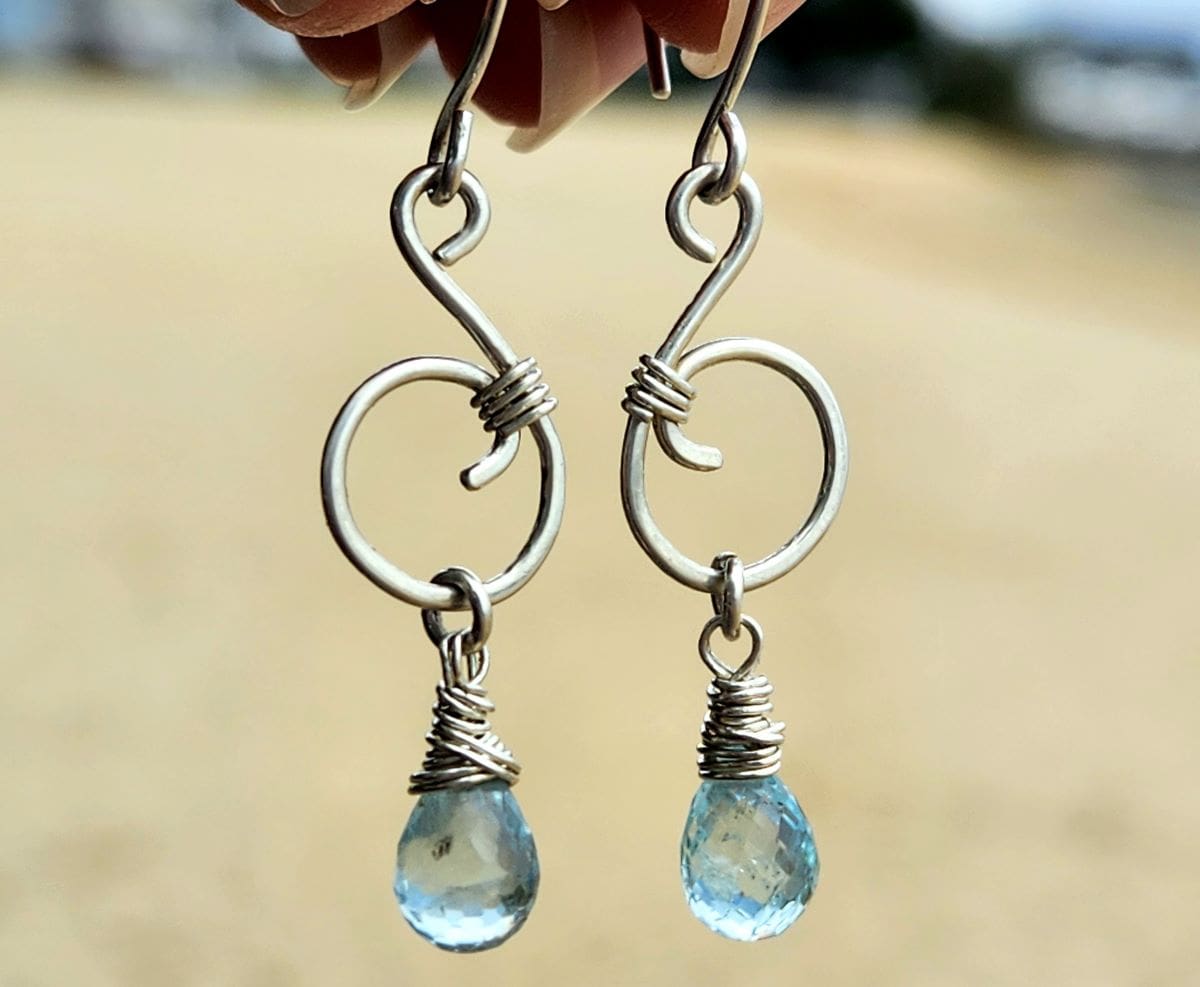 Handmade aquamarine dangle earrings inspired by the sea at the beach