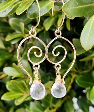 Handmade 14k gold-filled heart earrings in nature